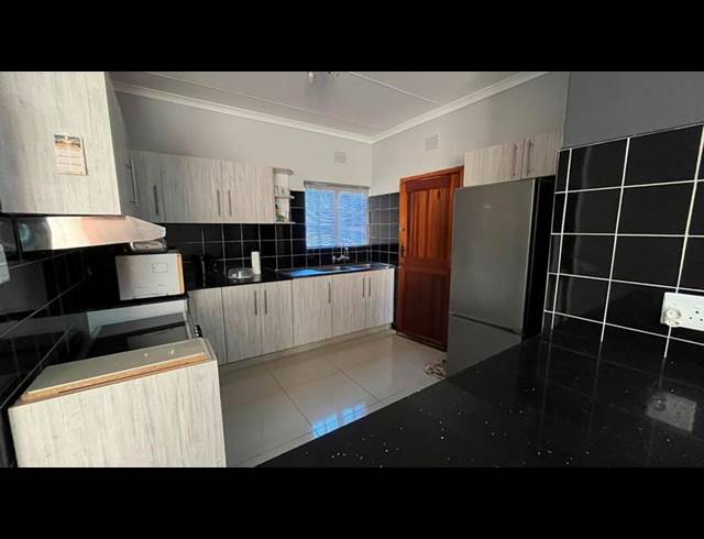 2 BEDROOM TOWNHOUSE FOR SALE IN EMPANGENI CENTRAL